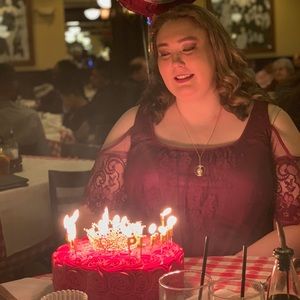 Meet your Posher, Kim